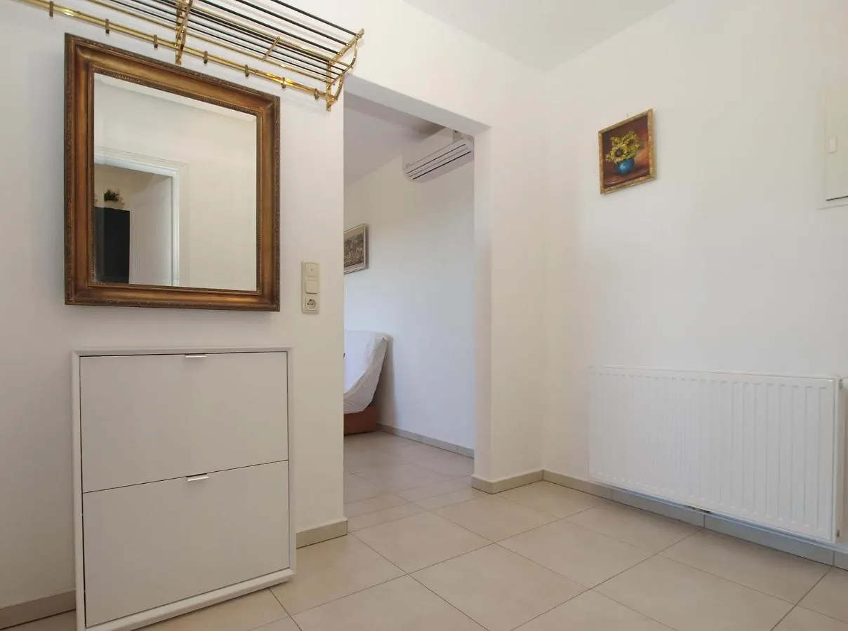 Apartments Vinkuran 2110 Pula