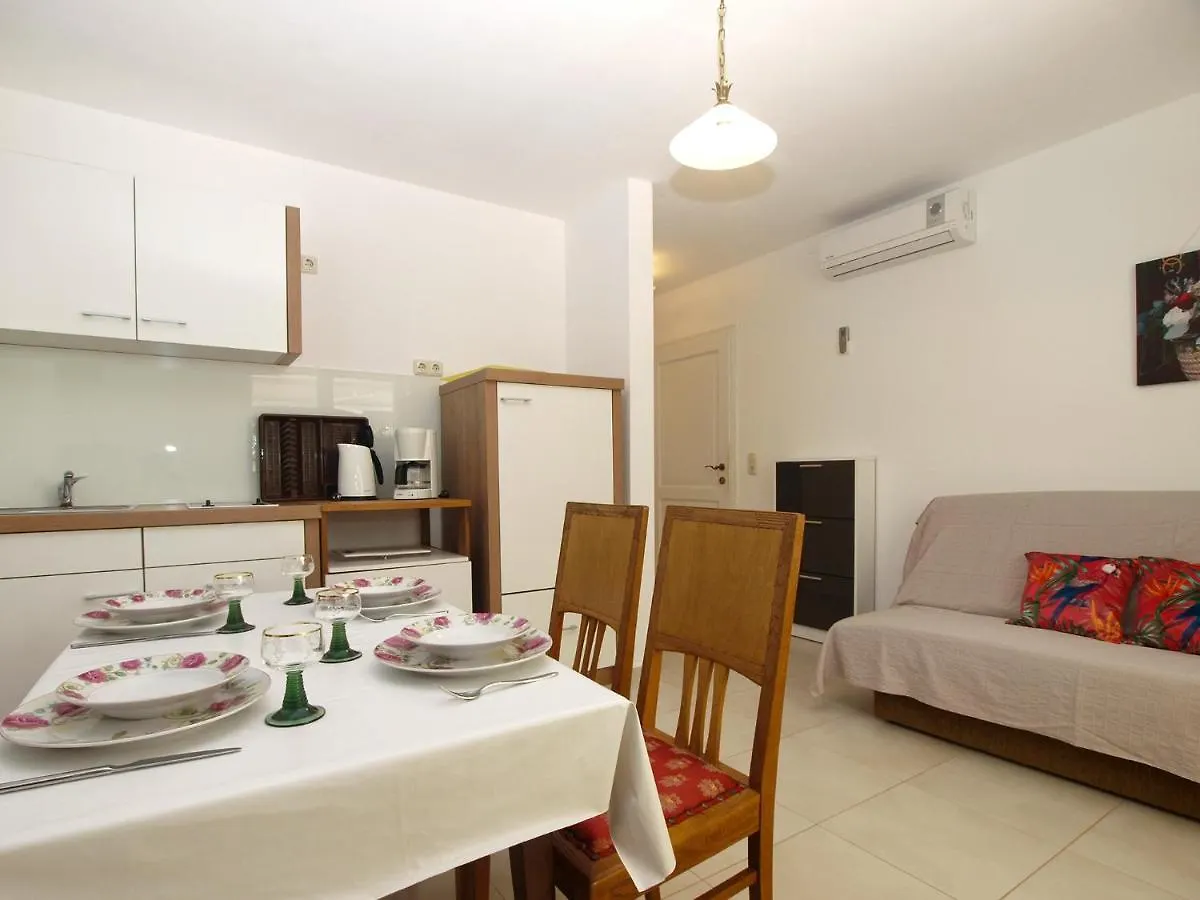 Apartments Vinkuran 2110 Pula Chorvatsko